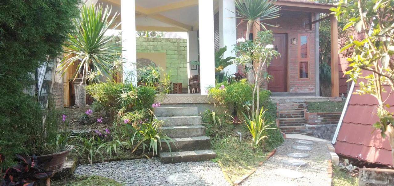Bliss Family Cottage Batu Batu  Extérieur photo